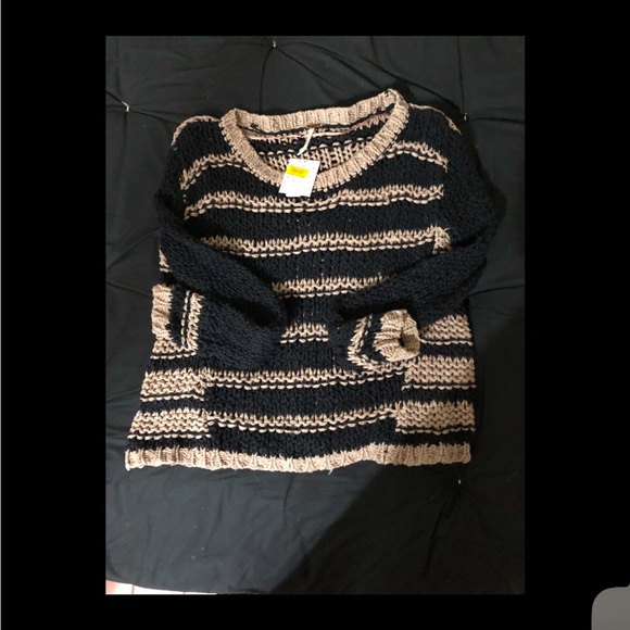 Free people 
Size S 
New with tags - Picture 2 of 3